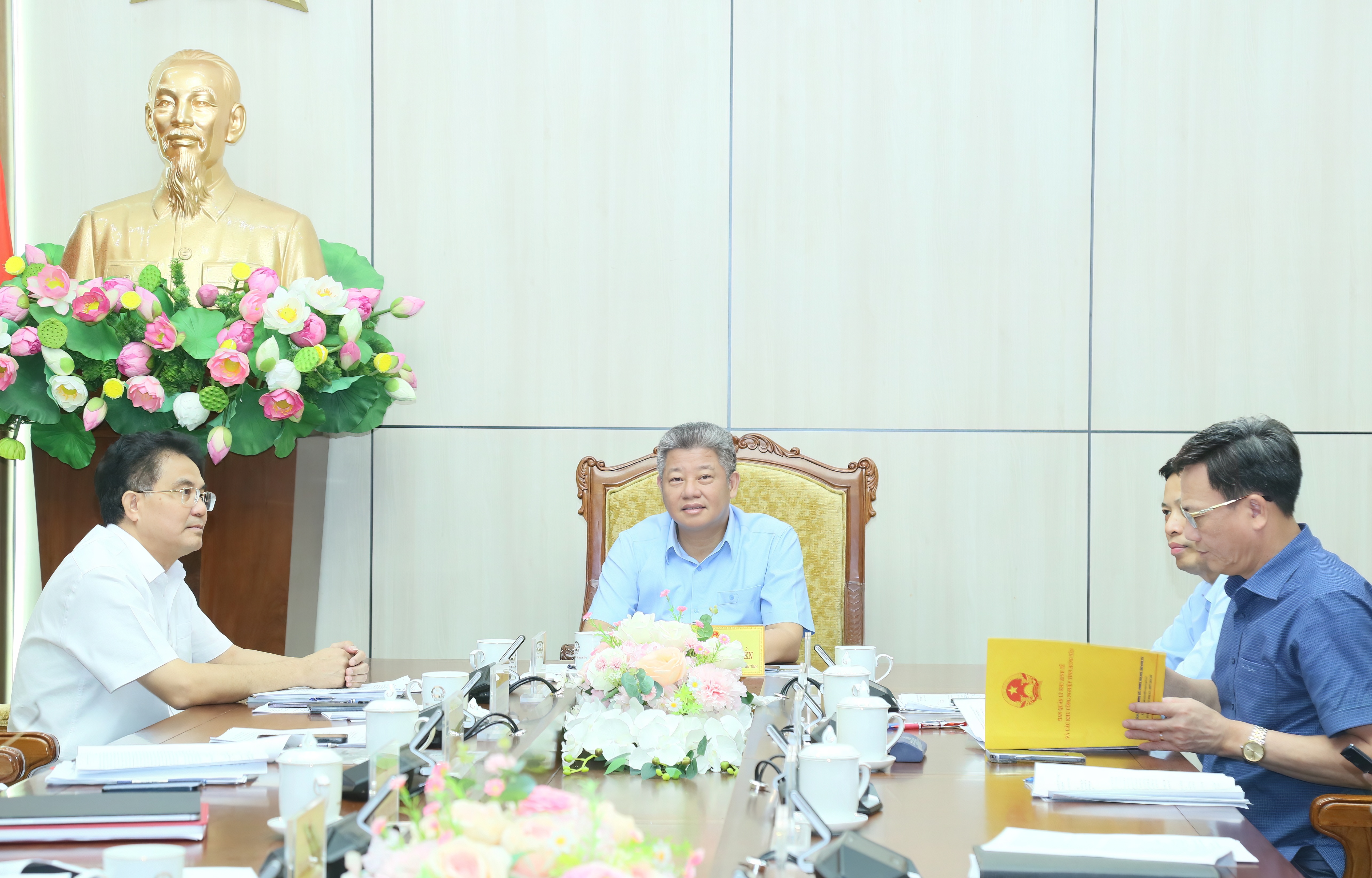 Phiên họp thứ nhất Ban Chỉ đạo các công trình trọng điểm lĩnh vực Công Thương và Xây dựng